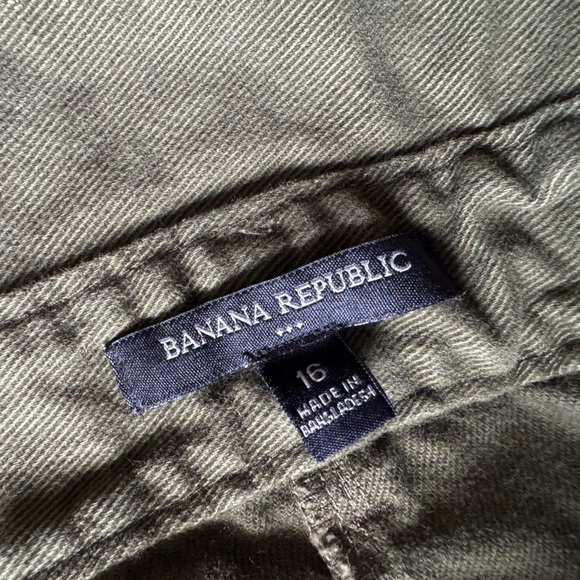 BANANA REPUBLIC cargo skirt size 16 - Picture 3 of 3